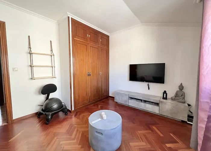 Apartment Pink Panther *